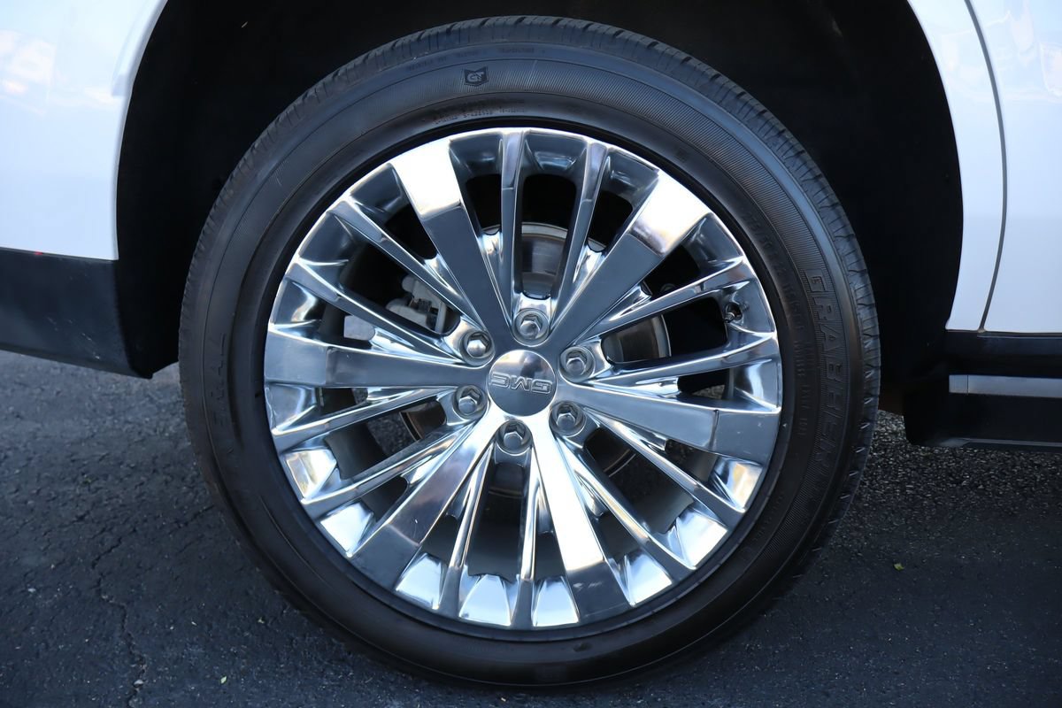 Used 2021 GMC Yukon Denali w/ Denali Premium Package AWD/4WD image 45