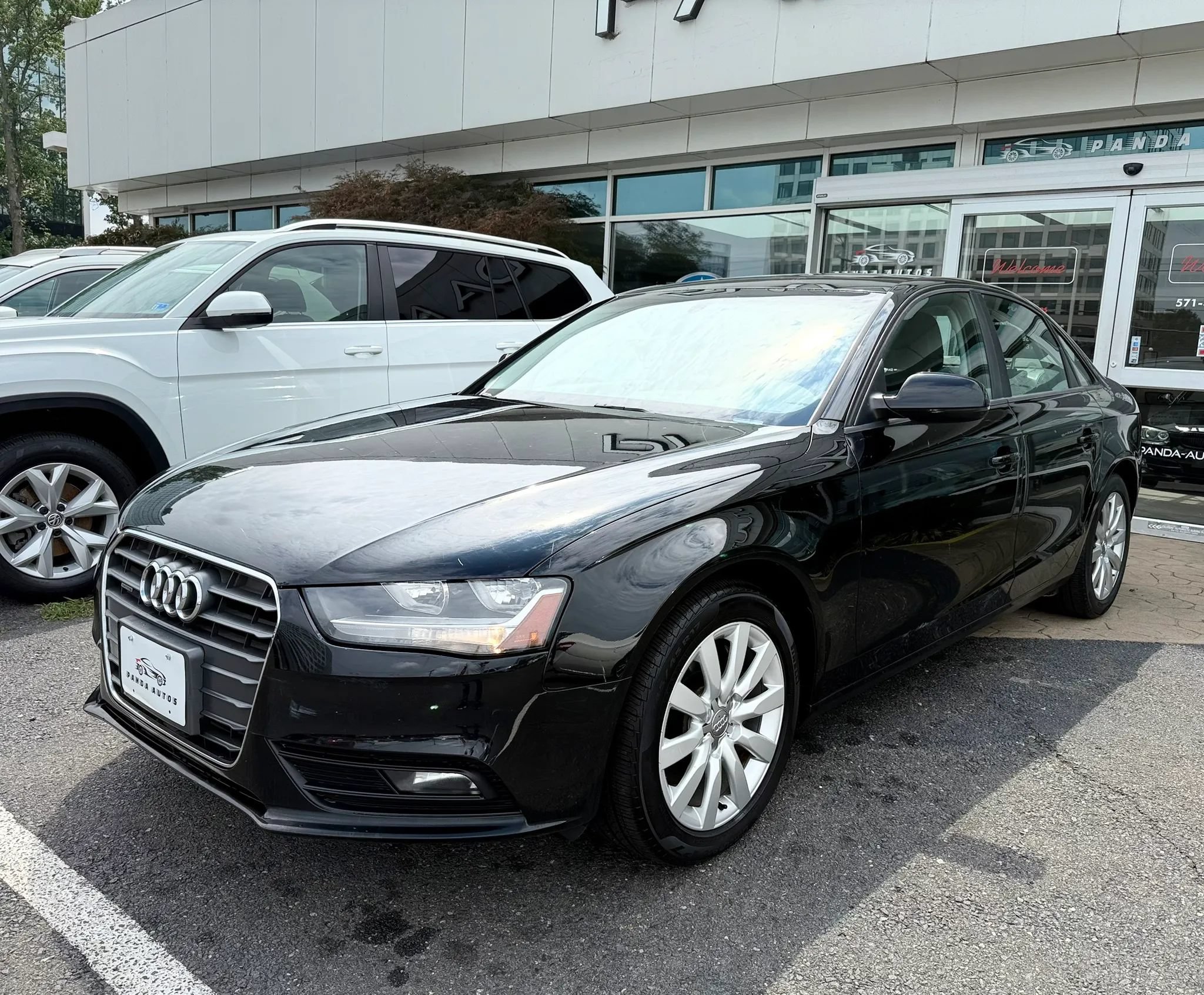 Used 2013 Audi A4 2.0T Premium w/ Convenience Pkg AWD/4WD image 3