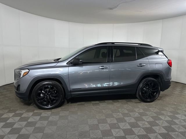 Used 2021 GMC Terrain SLE w/ Driver Convenience Package image 6