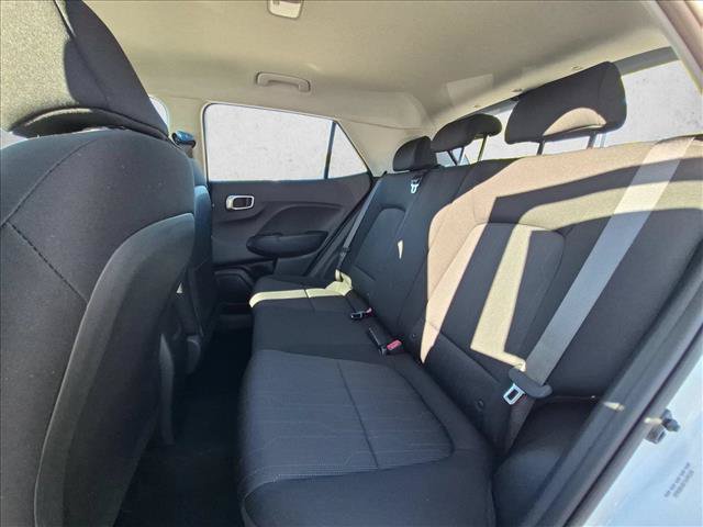 New 2026 Hyundai Venue SE FWD image 15