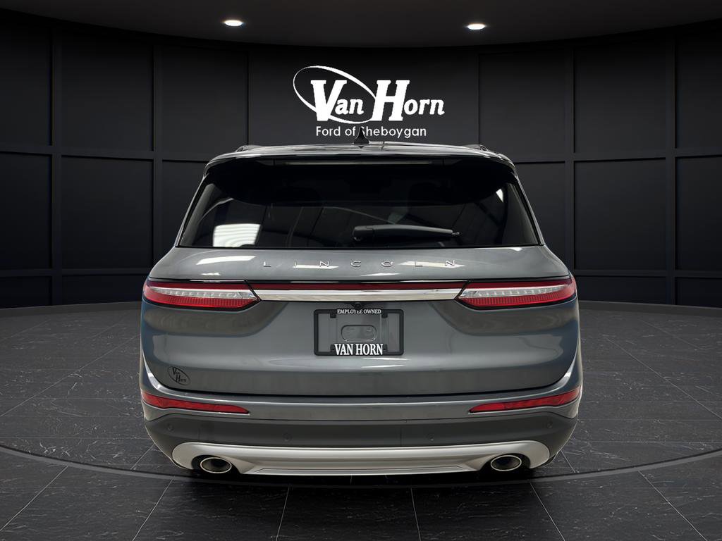 Used 2025 Lincoln Corsair Reserve AWD/4WD image 5