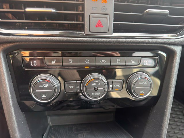 Used 2024 Volkswagen Taos SEL AWD/4WD image 15