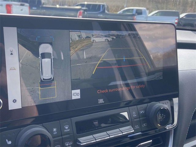 Used 2025 Toyota Grand Highlander AWD Hybrid image 27