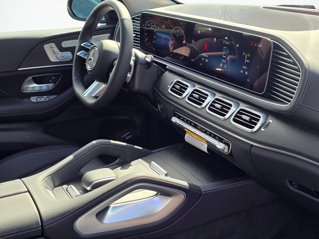 New 2026 Mercedes-Benz GLS 450 4MATIC image 31
