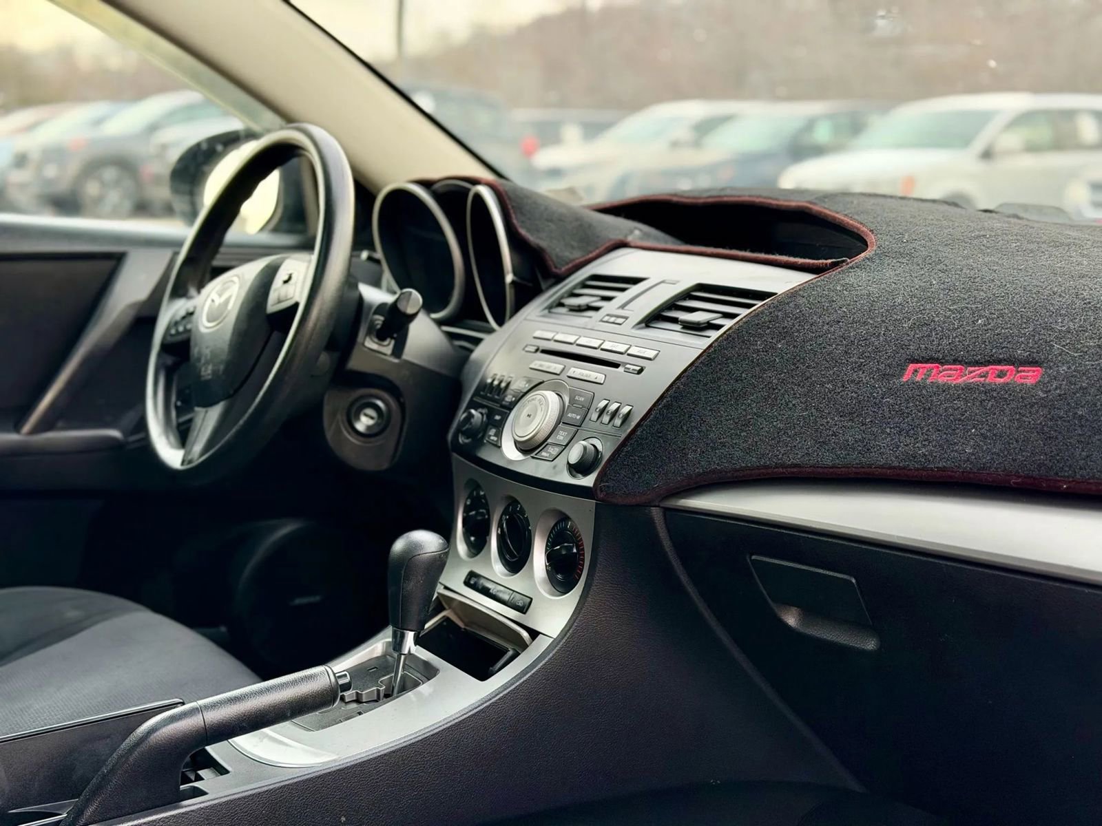 Used 2010 MAZDA MAZDA3 i Touring image 13