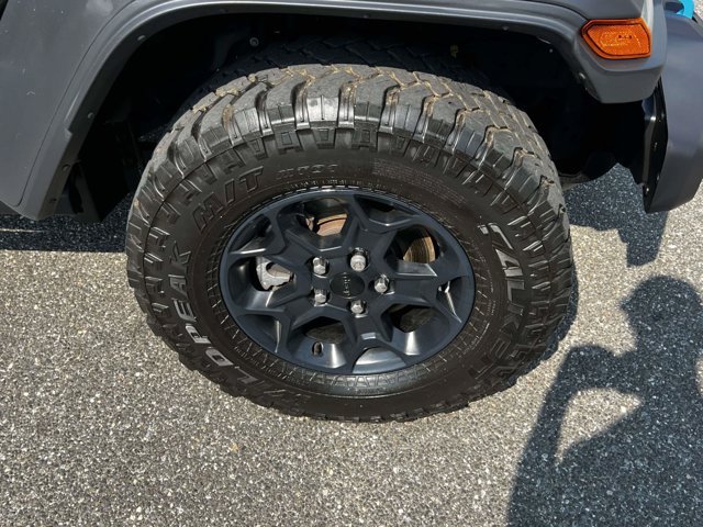 Used 2023 Jeep Wrangler Unlimited w/ Cold Weather Group AWD/4WD image 6