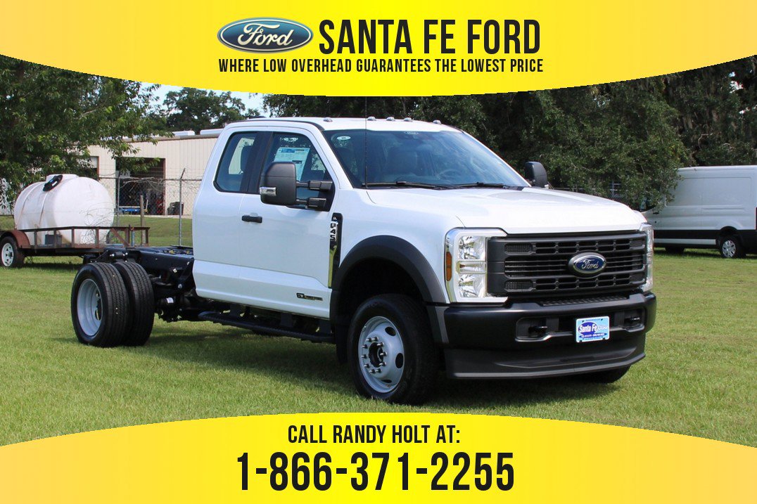 New 2025 Ford F450 XL image 1