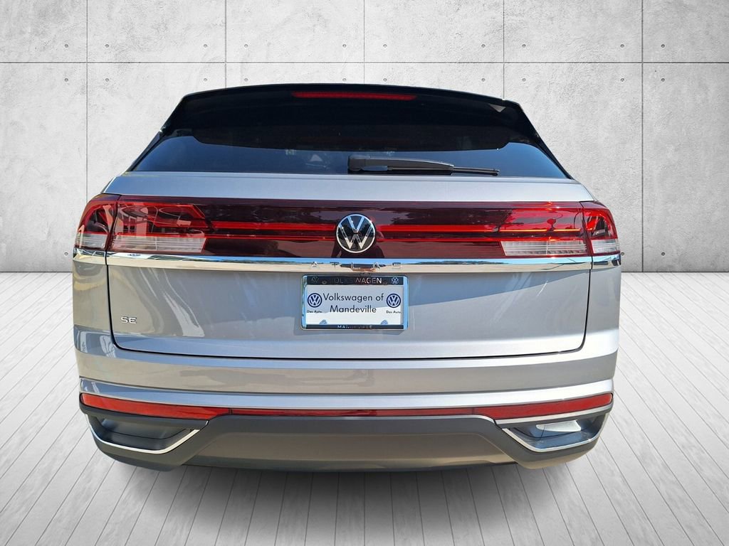 New 2026 Volkswagen Atlas Cross Sport SE image 4