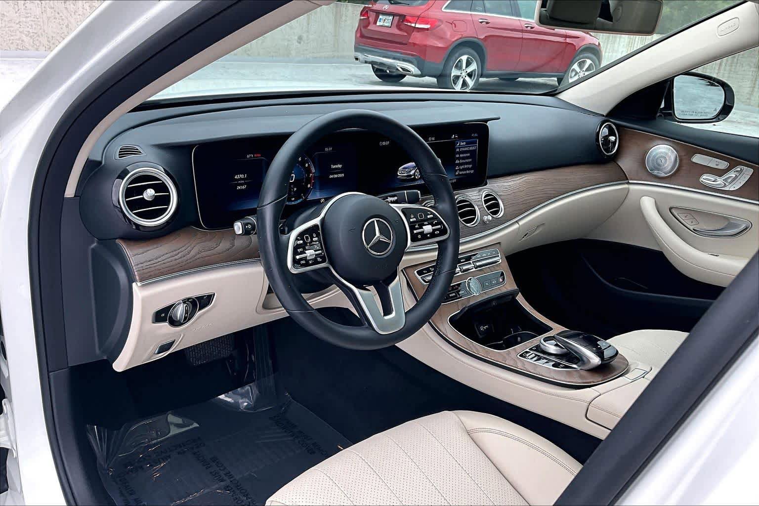Used 2020 Mercedes-Benz E 350 4MATIC Sedan w/ Parking Assistance Package image 18