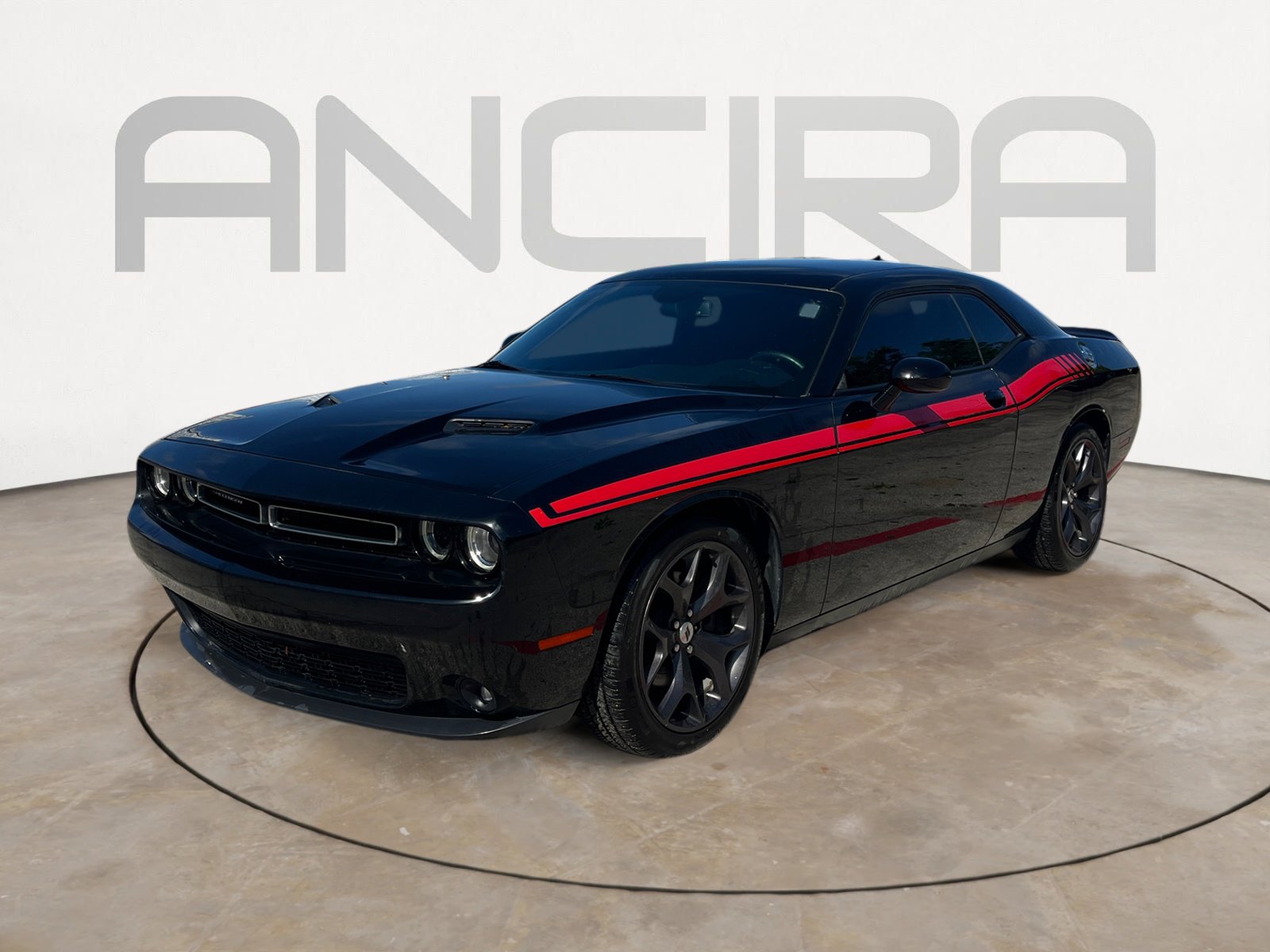 Used 2017 Dodge Challenger SXT Plus RWD image 4