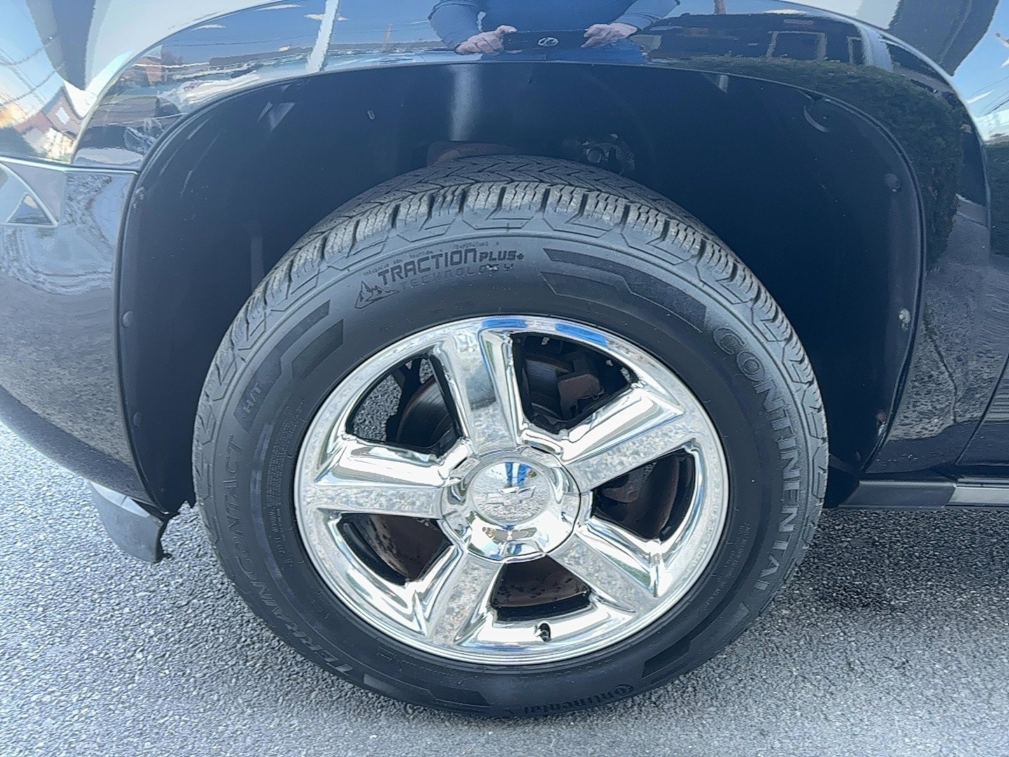 Used 2011 Chevrolet Tahoe LTZ AWD/4WD image 30