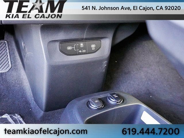New 2025 Kia EV6 Wind image 34