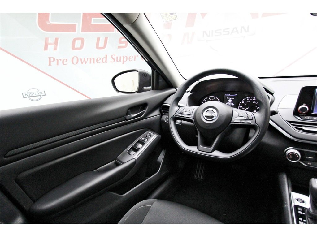 Certified 2024 Nissan Altima 2.5 S image 6