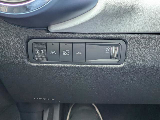 Certified 2025 Chevrolet Equinox EV LT FWD image 26
