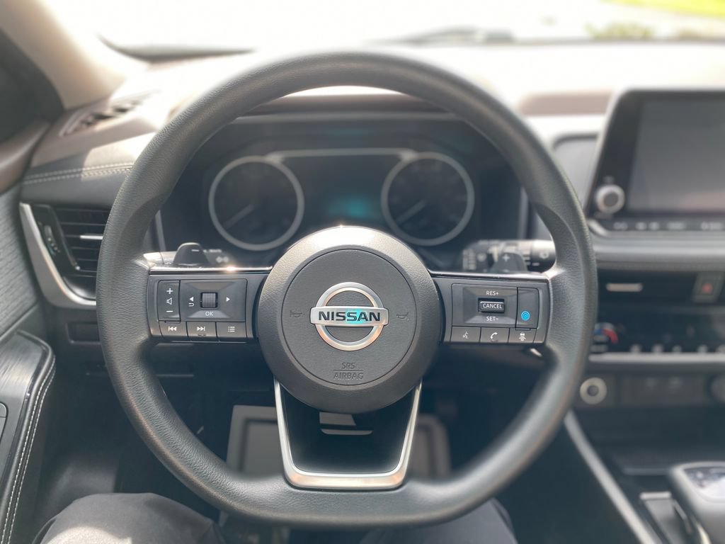 Used 2021 Nissan Rogue SV AWD/4WD image 28