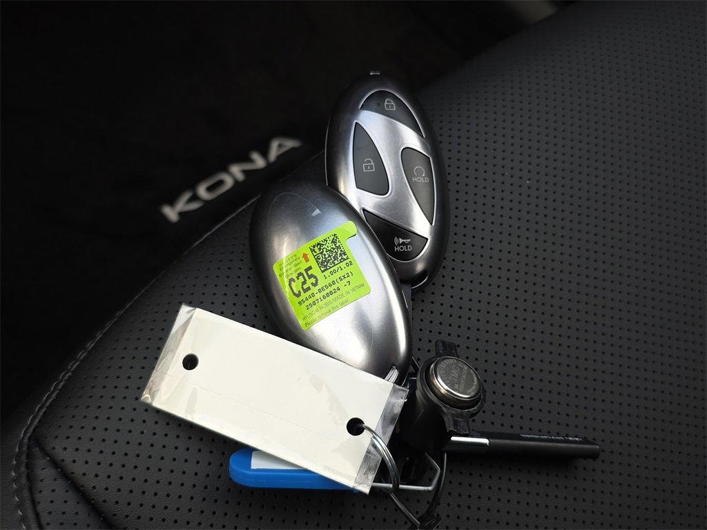 New 2026 Hyundai Kona SEL Premium image 35