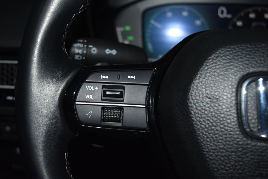 Used 2025 Honda Civic Sport Touring image 9