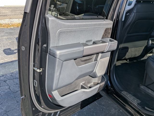 New 2026 Ford F250 Lariat w/ FX4 Off-Road Package image 17