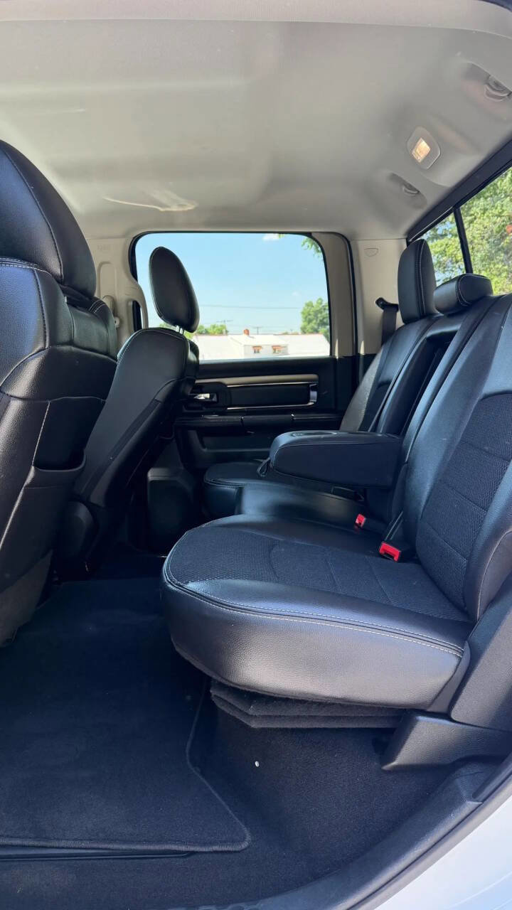 Used 2018 RAM 2500 Big Horn w/ Sport Appearance Group image 22