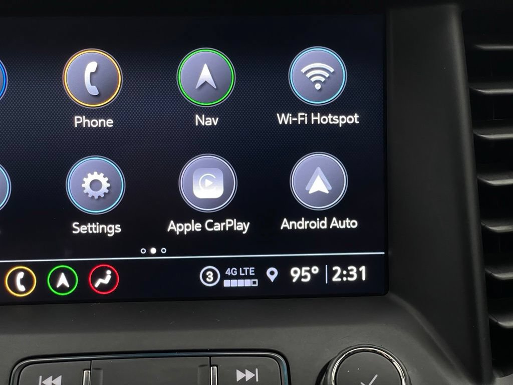 Used 2021 GMC Acadia Denali w/ Denali Technology Package FWD image 28