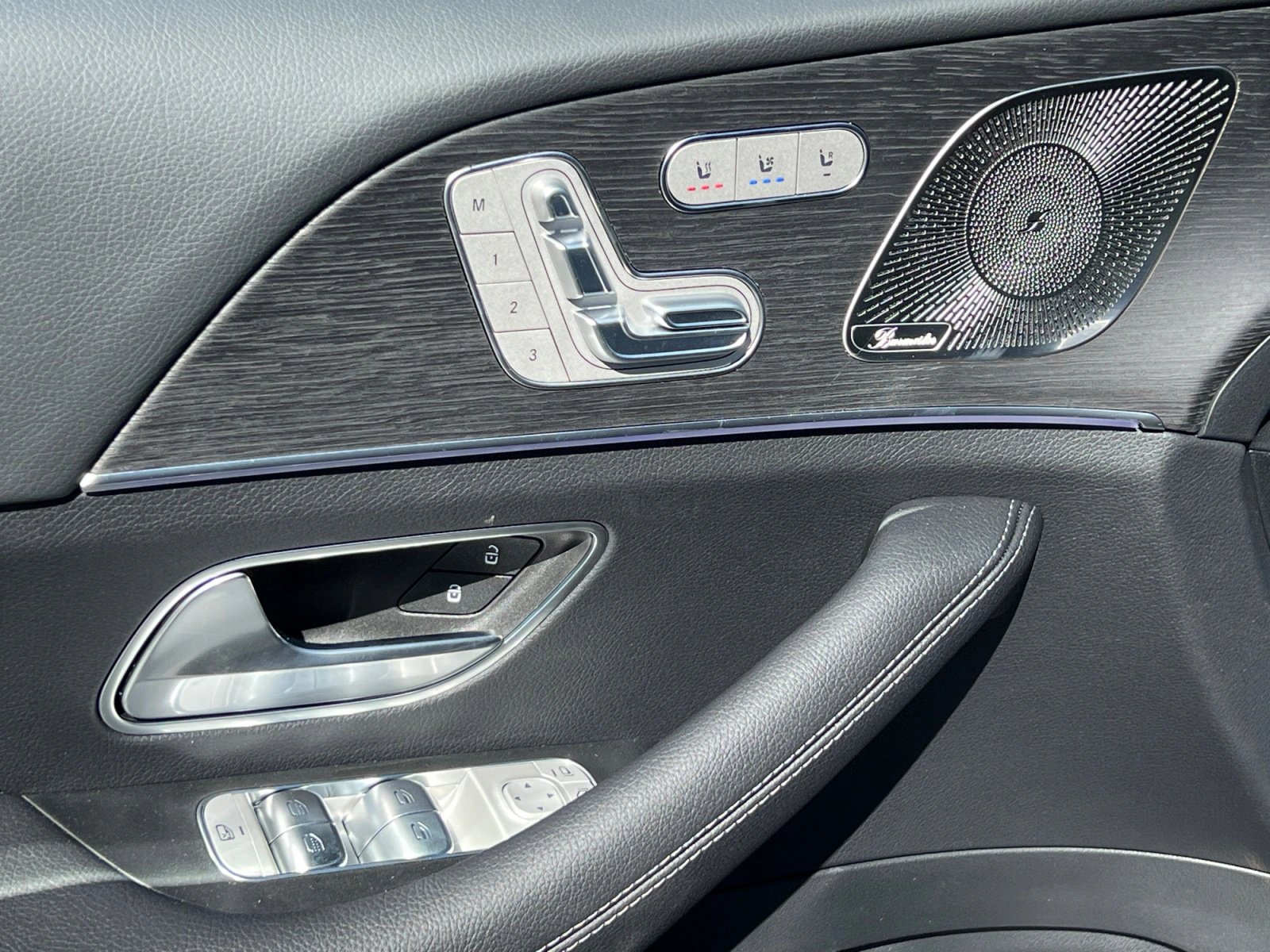 New 2026 Mercedes-Benz GLS 450 4MATIC image 10