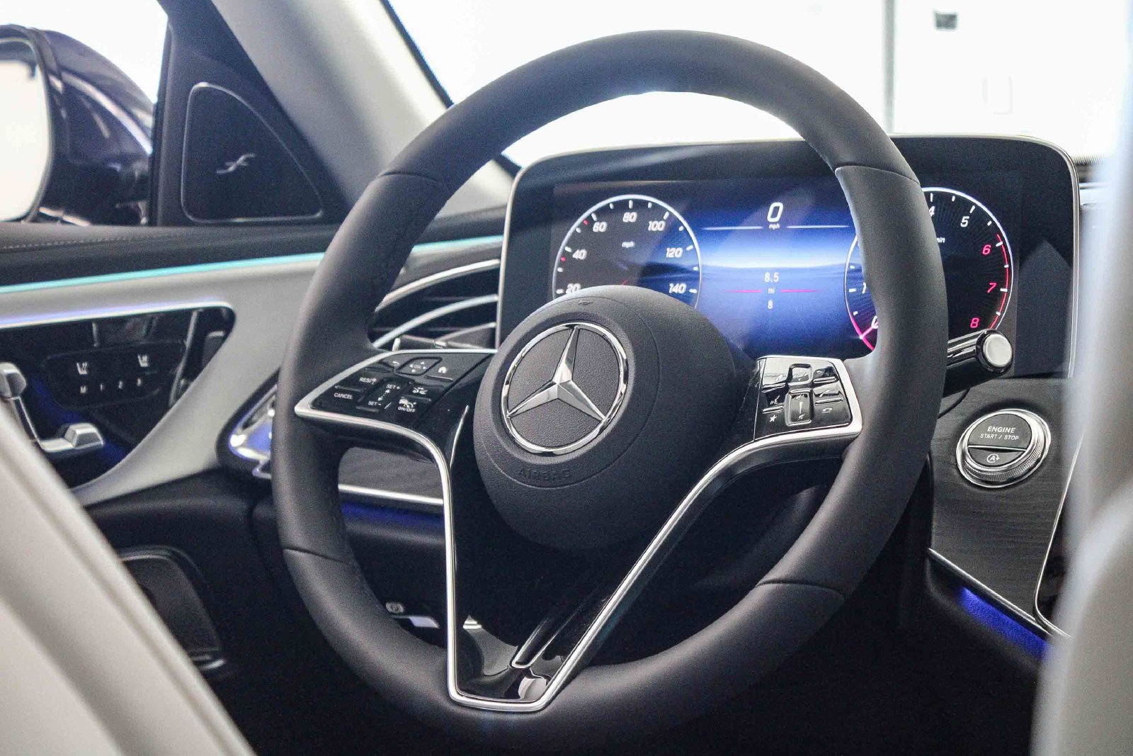 New 2026 Mercedes-Benz E 450 4MATIC All-Terrain Wagon image 13