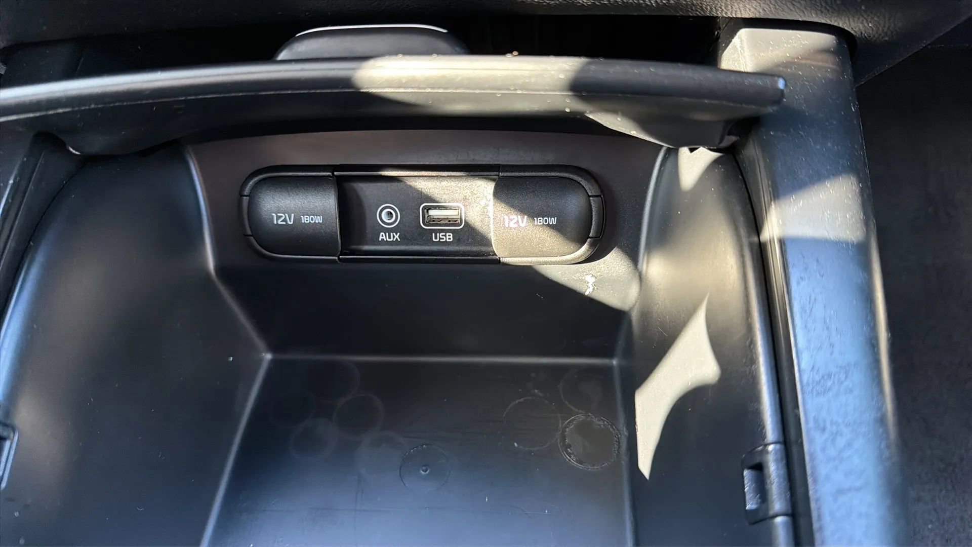 Used 2019 Kia Sorento L FWD image 19