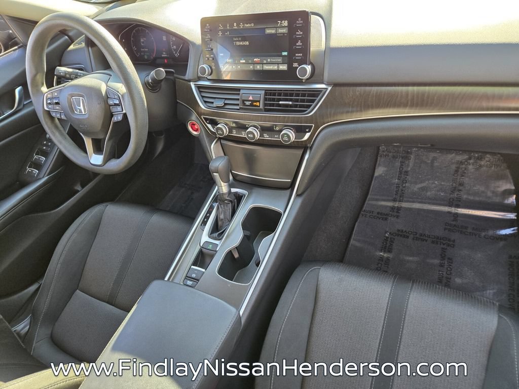 Used 2018 Honda Accord EX image 17