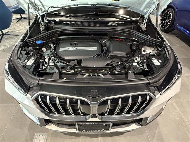 Used 2025 BMW X1 xDrive28i w/ Technology Package image 26