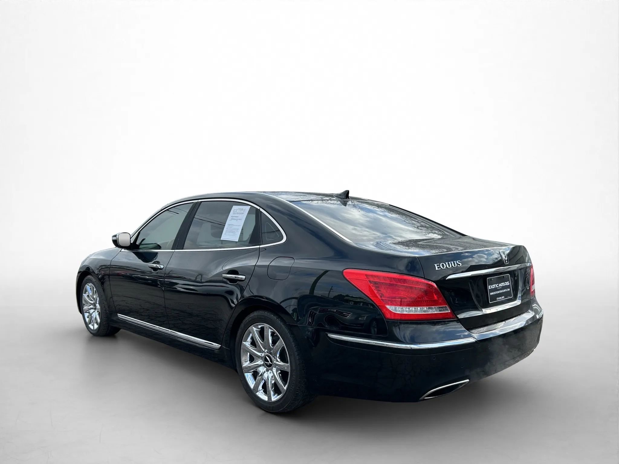 Used 2012 Hyundai Equus Signature image 3