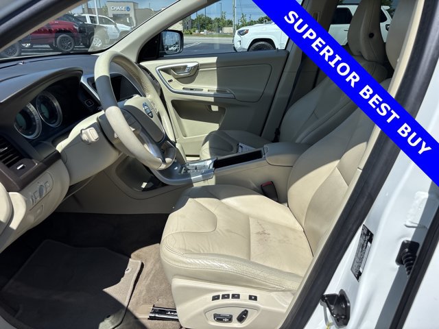 Used 2011 Volvo XC60 T6 AWD/4WD image 15