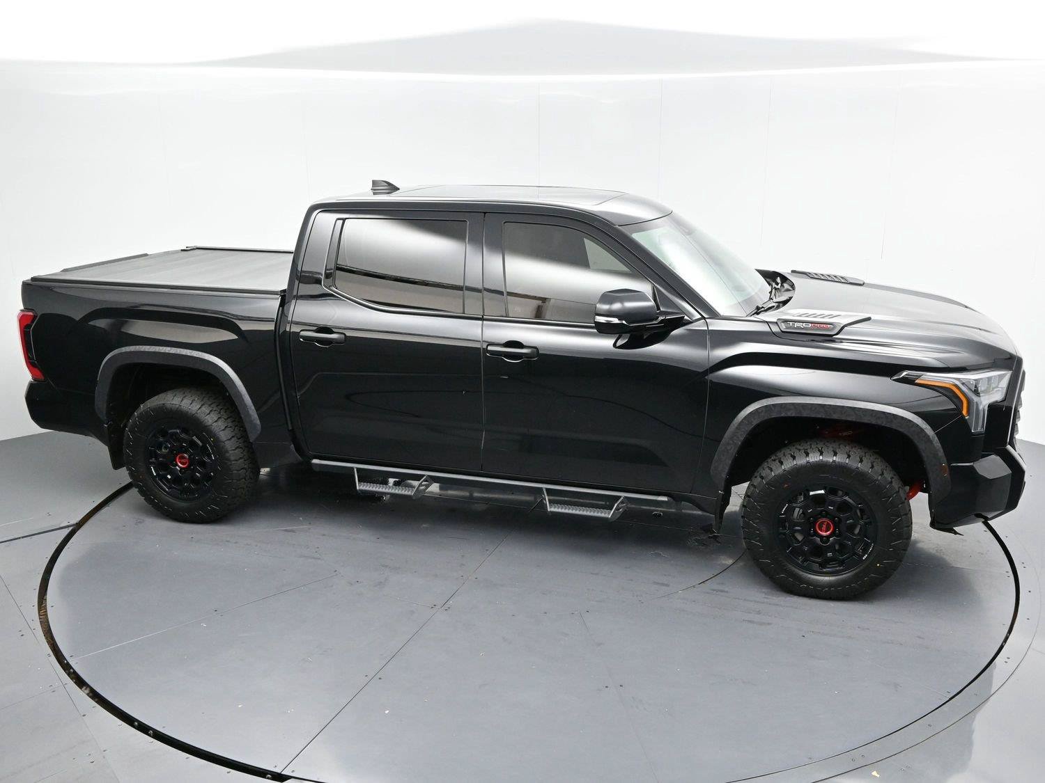 Used 2025 Toyota Tundra TRD Pro AWD/4WD image 38
