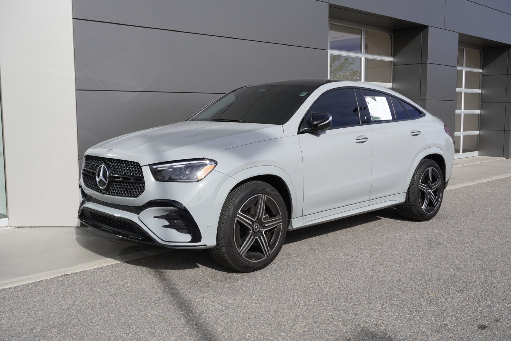 Used 2025 Mercedes-Benz GLE 450 4MATIC Coupe image 3