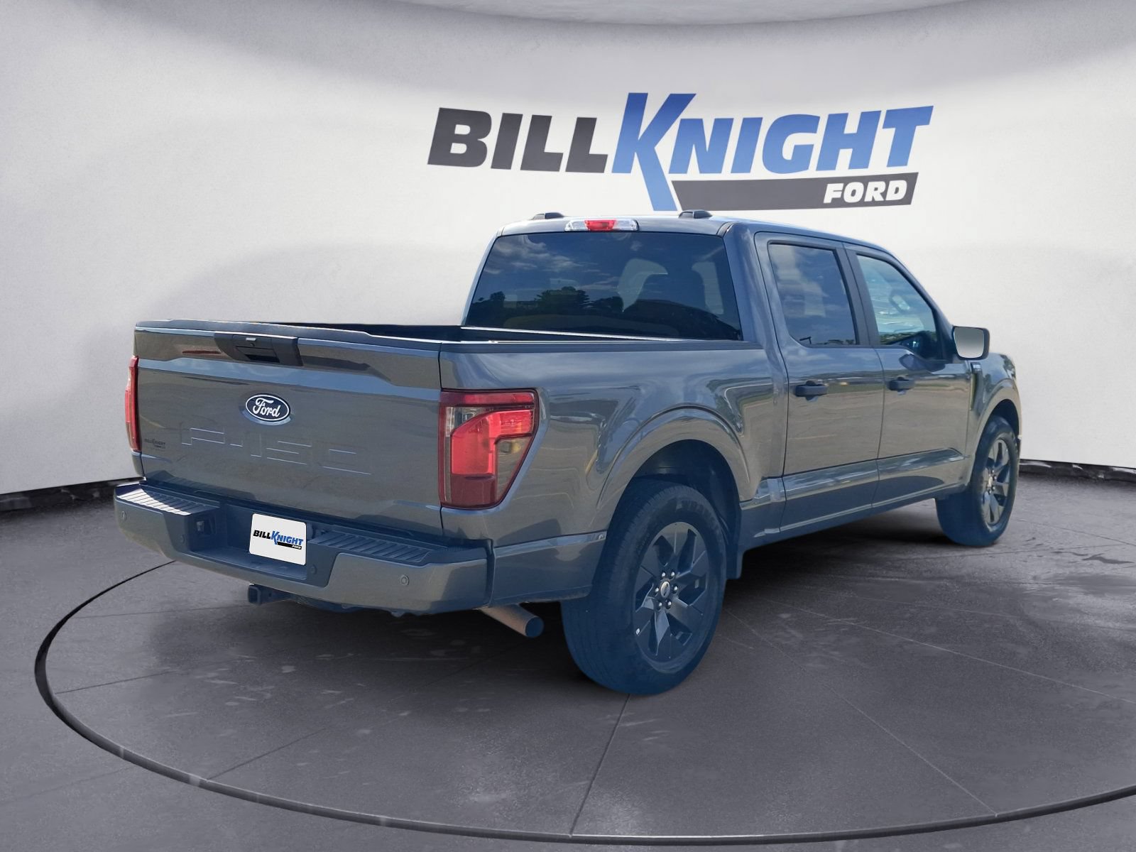 Used 2025 Ford F150 STX w/ Equipment Group 200A RWD image 3