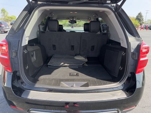 Used 2017 Chevrolet Equinox Premier w/ Enhanced Convenience Package AWD/4WD image 8