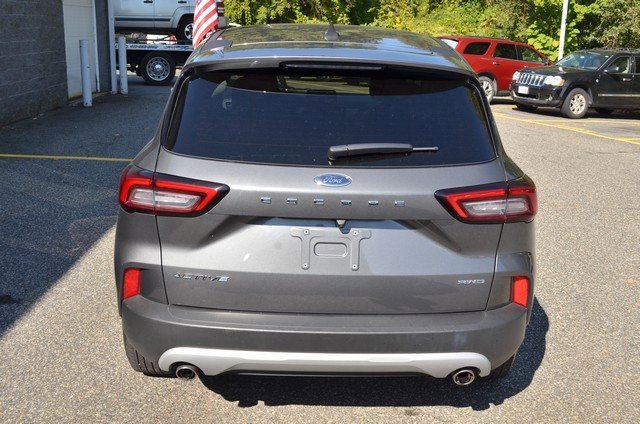 Used 2024 Ford Escape Active image 7