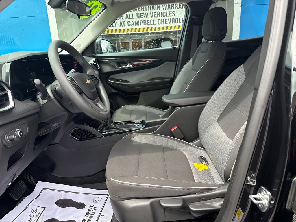 Used 2026 Chevrolet TrailBlazer LS w/ LS Convenience Package AWD/4WD image 20