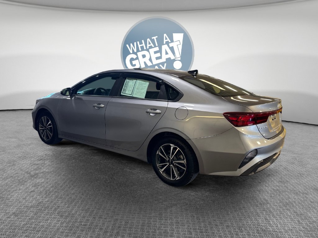 Certified 2024 Kia Forte LXS w/ LXS Technology Package FWD image 6