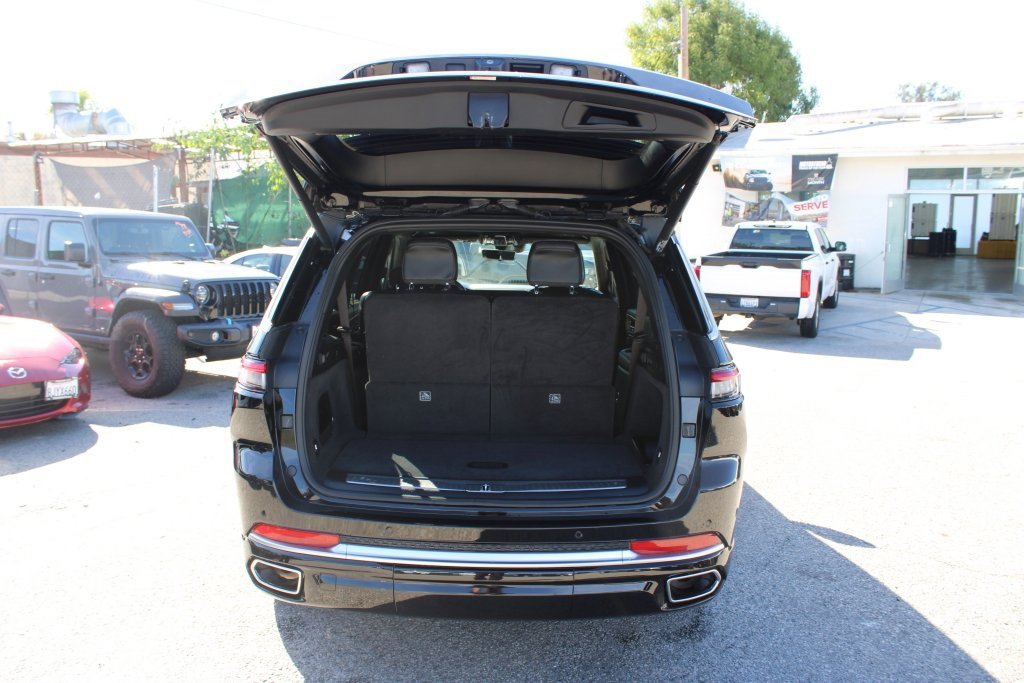 Used 2021 Jeep Grand Cherokee L Summit image 38