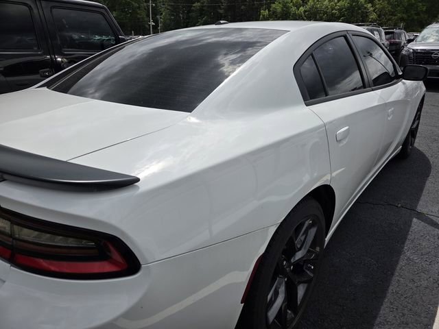 Used 2022 Dodge Charger SXT w/ Blacktop Package image 8