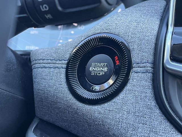 Used 2022 Jeep Compass Latitude image 31