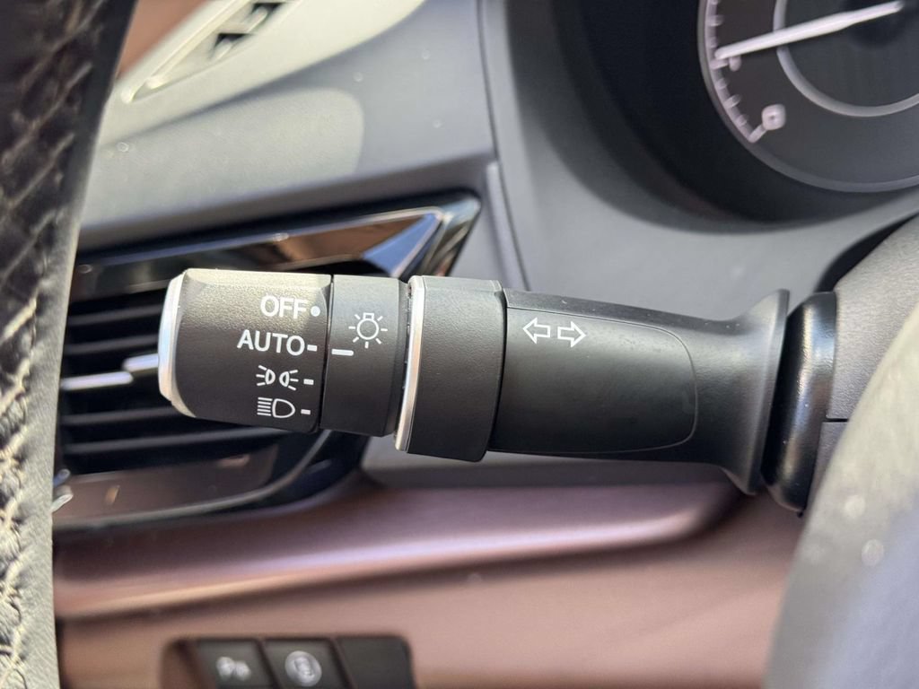 Certified 2024 Acura RDX SH-AWD w/ Technology Package image 23
