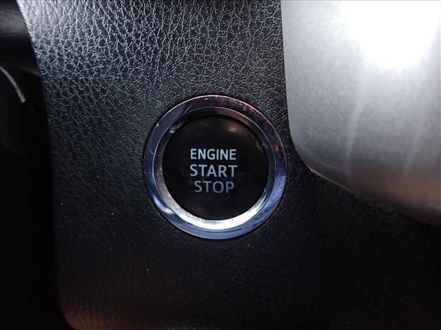 Used 2015 Toyota Highlander XLE AWD/4WD image 17