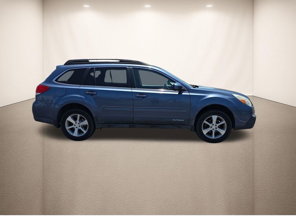 Used 2014 Subaru Outback 2.5i Limited AWD/4WD image 3