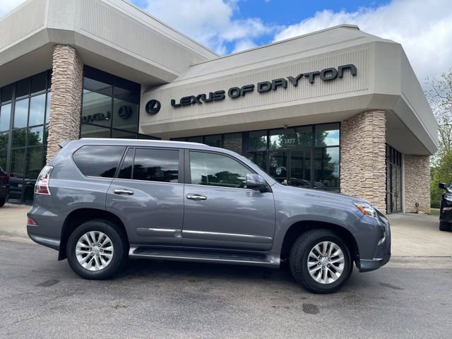 Used 2018 Lexus GX 460 Premium w/ Premium Package AWD/4WD image 2