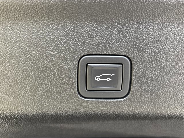 Used 2023 Chevrolet Tahoe High Country image 7