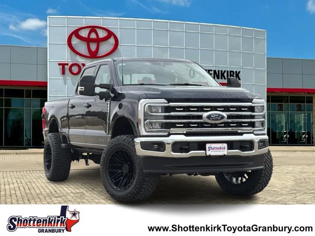 Used 2024 Ford F250 Lariat AWD/4WD image 1