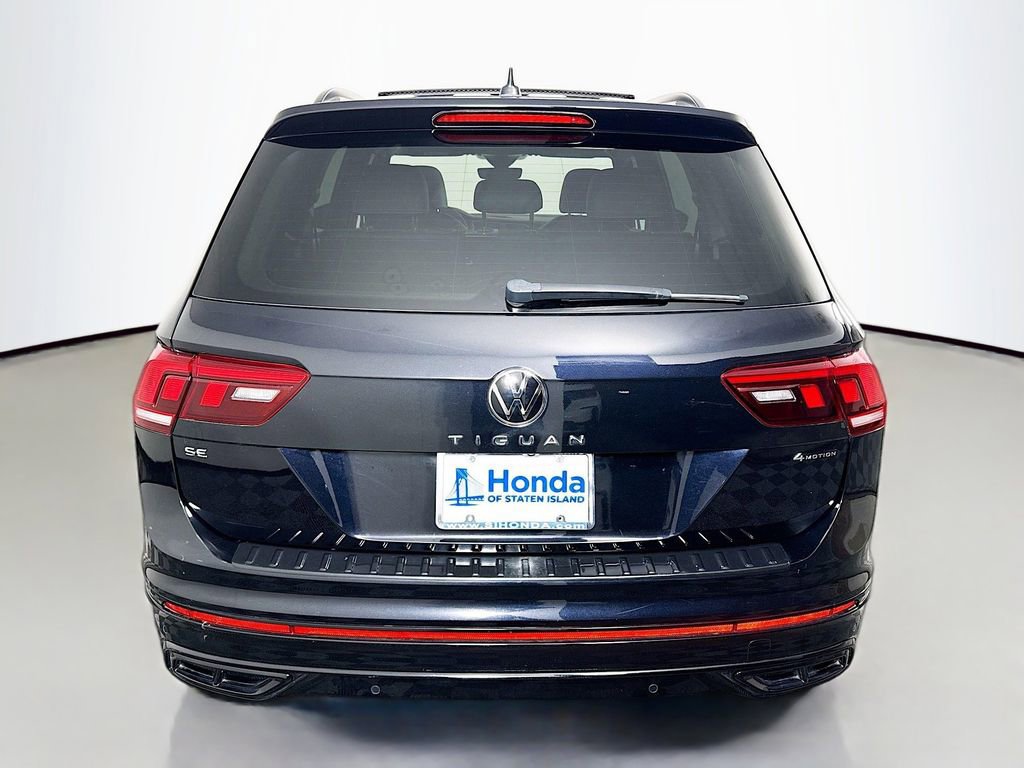 Used 2023 Volkswagen Tiguan SE R-Line AWD/4WD image 6