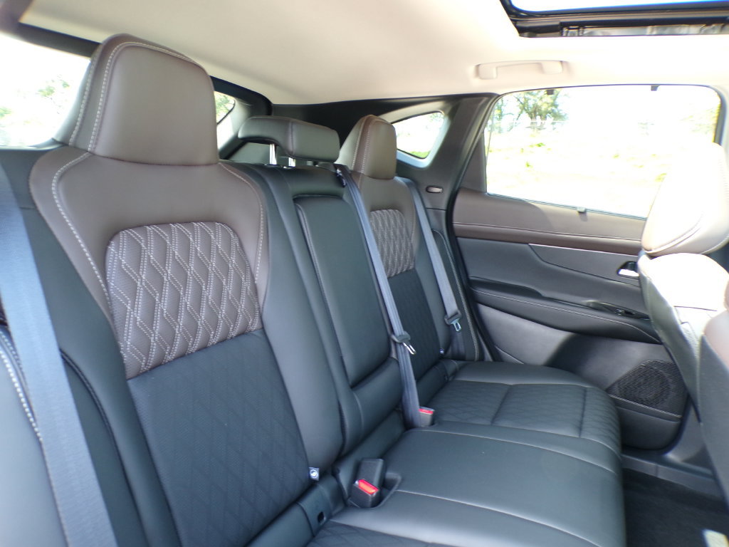Used 2025 Nissan Murano Platinum w/ Cargo Package AWD/4WD image 18