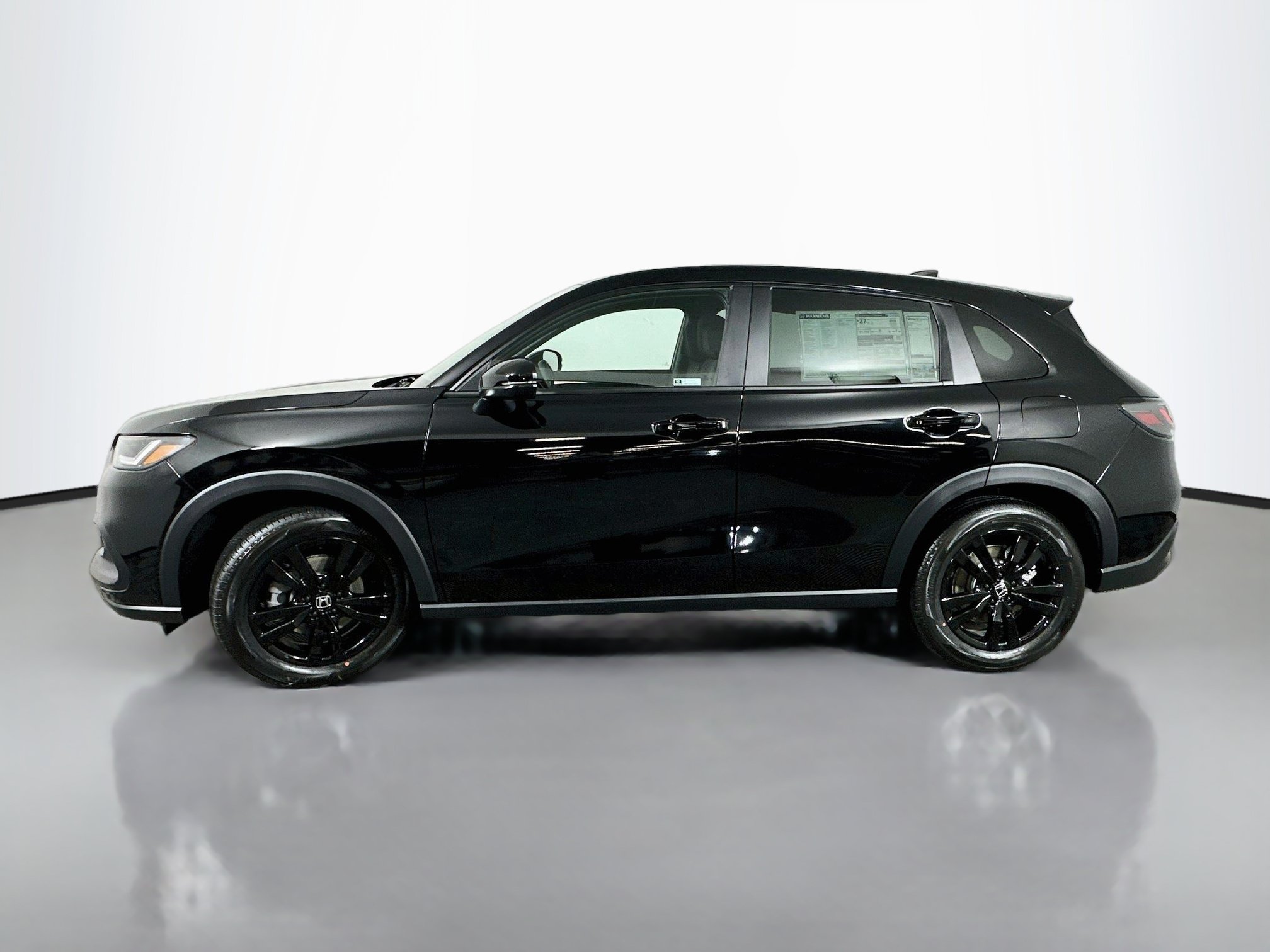 New 2027 Honda HR-V Sport image 4